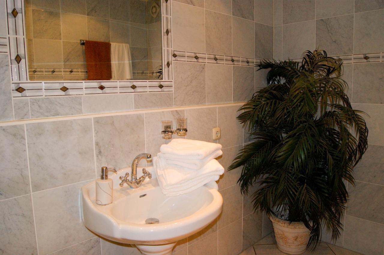 Hotel Schonunger Bucht Waigolshausen 部屋 写真