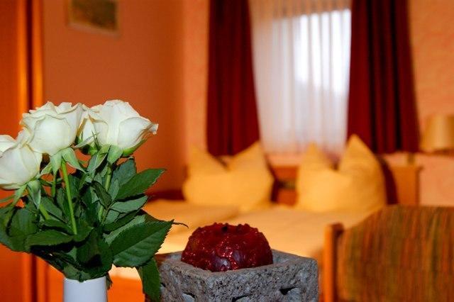 Hotel Schonunger Bucht Waigolshausen エクステリア 写真